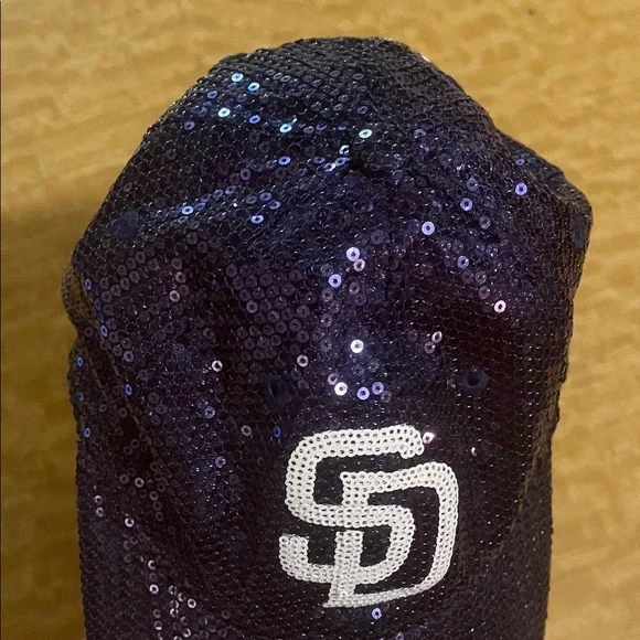 New Era / Victorias Secret/ Pink SD Padres Blue Sequin Hat - Picture 14 of 15